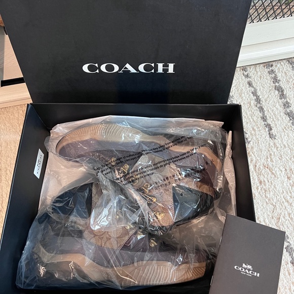 COACH CITYSOLE HIKER - Picture 4 of 9